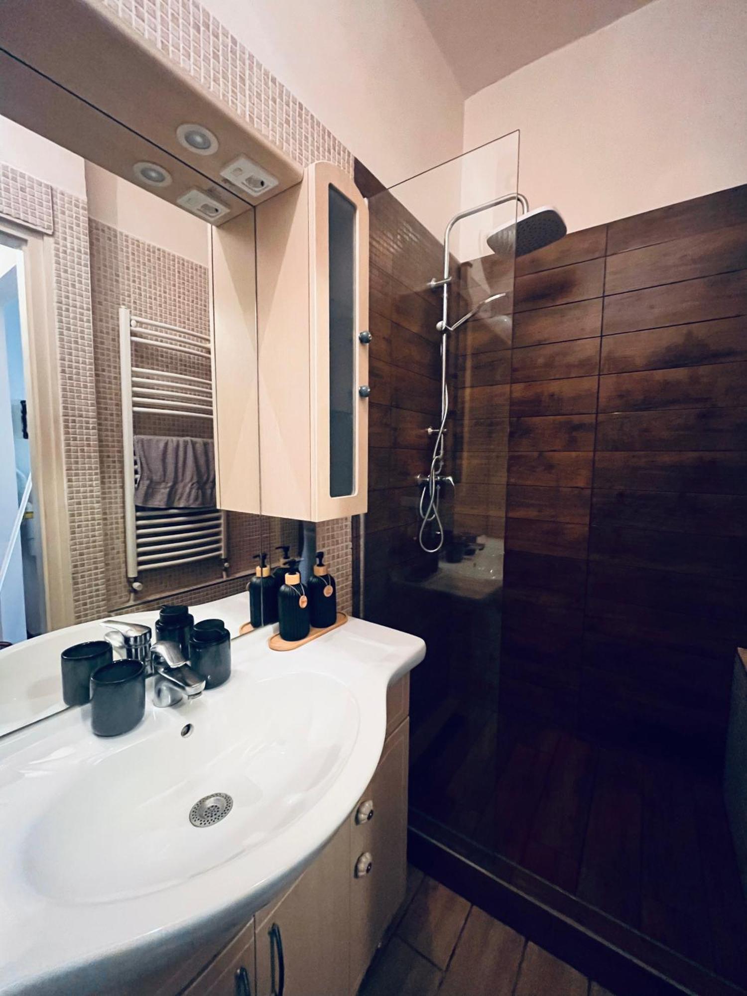 Dorothy Apartment Near Budapest City Park المظهر الخارجي الصورة
